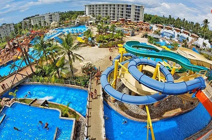 Splash Jungle Water Park Gallery Image